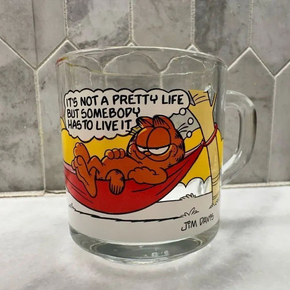 Vintage 1978 McDonald's Garfield and Odie By Jim Davis Glass Mug Multicolor OS